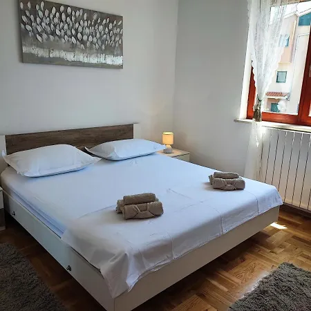 Apartman Aurelia Διαμέρισμα *